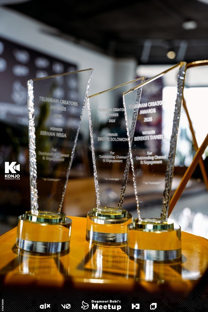 LinkedIn post image: I won Creator of the year award 🏆