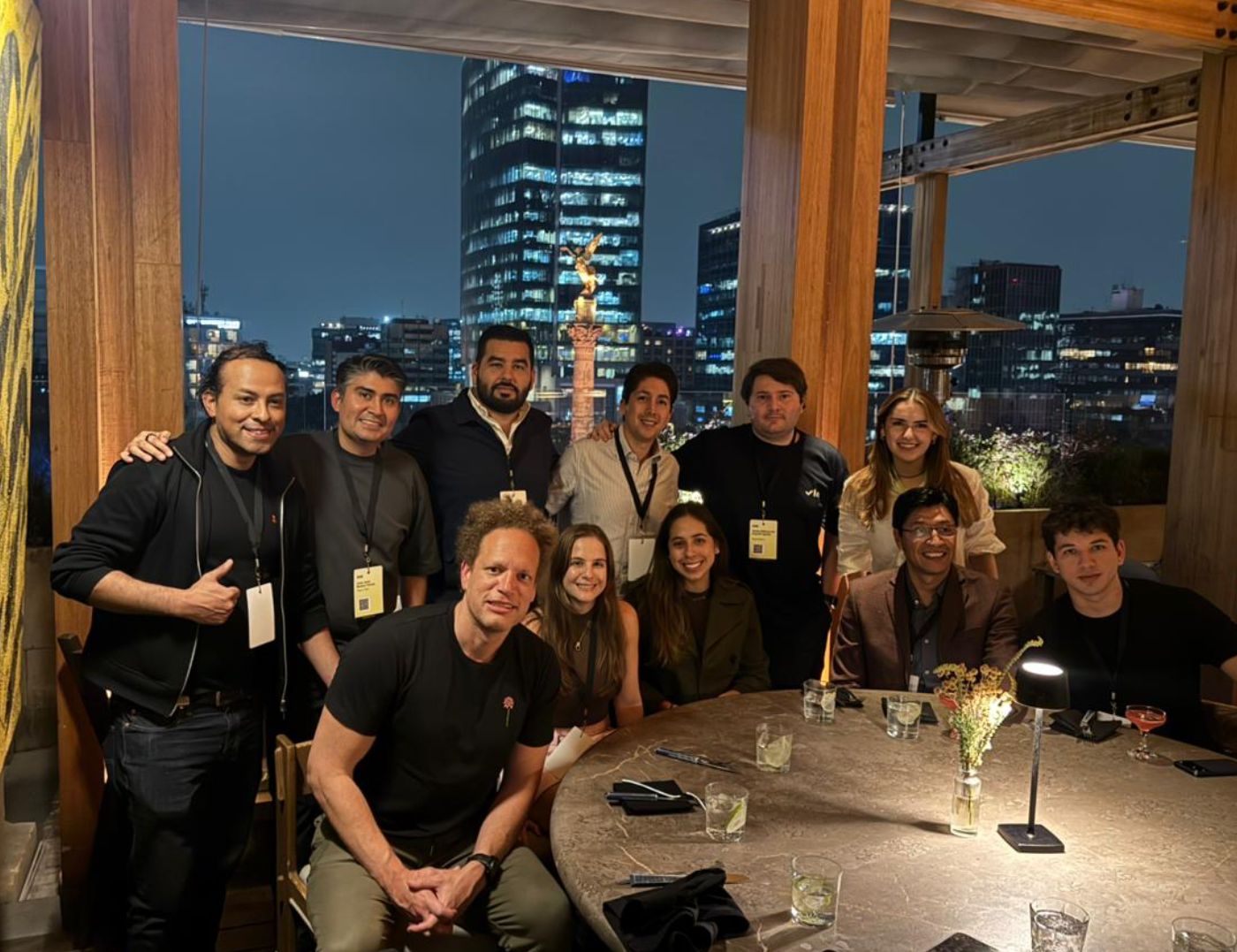 LinkedIn post image: Fundar una compañía es duro.