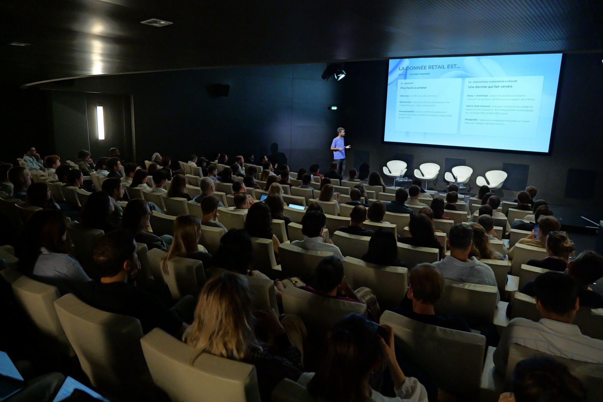 LinkedIn post image: Salle comble ce matin à la Maison des Travaux Publics pour Retail Media Innovators.